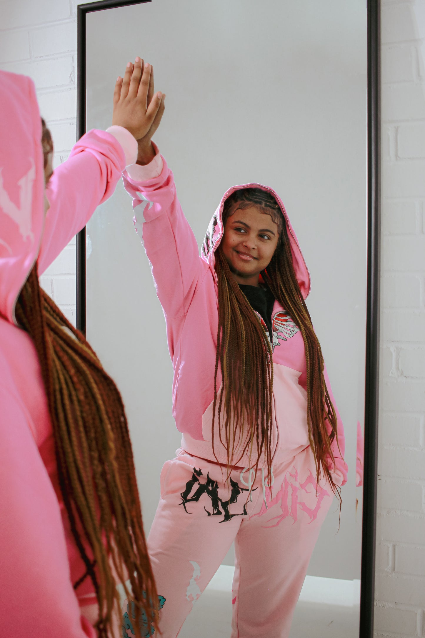 2 Tone Pink  "Caged Heart" Sweats